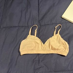 Skims bra size M